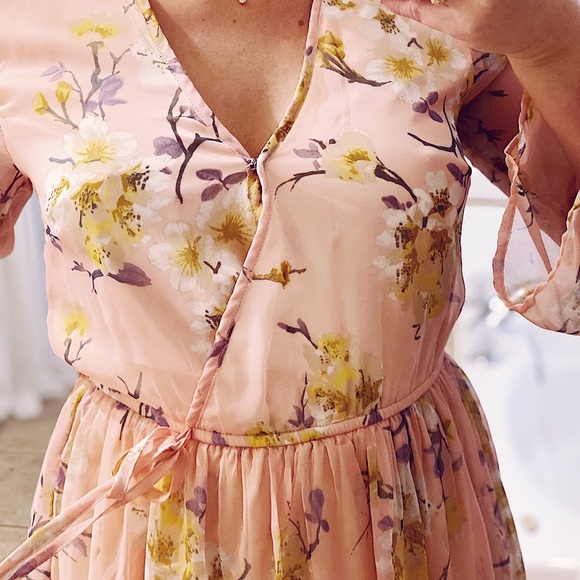 Light Pink Chiffon Bell Sleeve Flower Dress - Picture 8 of 11